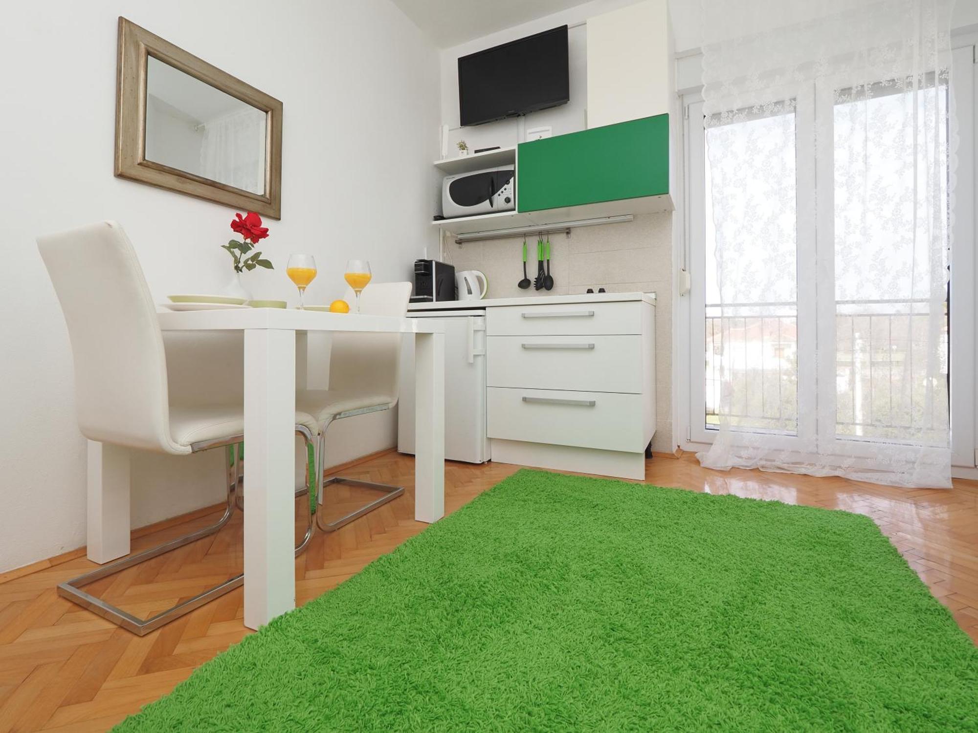 Beach Paradise Apartments 자다르 객실 사진